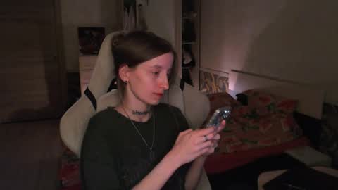 Snapshot of cath_dysphoria_ chatting on June 2026 08:03:01 PM CATH online show from June 2026 08:03:01 PM