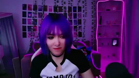 KettieHi My name is Katie I love drawing and I can play the guitar. And  love dancing online show from June 2026 08:22:02 AM