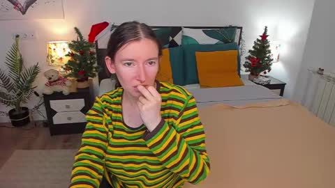 Catrin online show from January 2025 08:09:02 AM