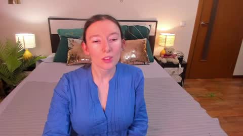 Catrin online show from March 2026 05:08:02 AM