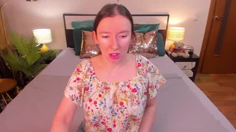 Catrin online show from March 2026 03:54:02 AM