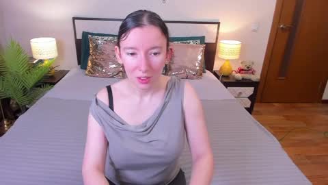 Snapshot of catherinewalls chatting on May 2026 04:50:02 AM Catrin online show from May 2026 04:50:02 AM