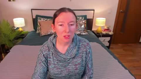 Snapshot of catherinewalls chatting on June 2026 04:08:01 AM Catrin online show from June 2026 04:08:01 AM