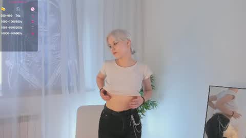 Mia online show from June 2026 11:12:02 AM