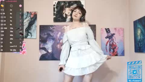 Sophie online show from September 2025 01:12:01 PM