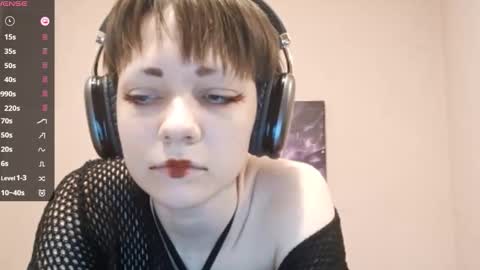 Sophie online show from September 2025 04:31:02 PM