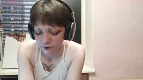 Sophie online show from September 2025 04:32:01 PM