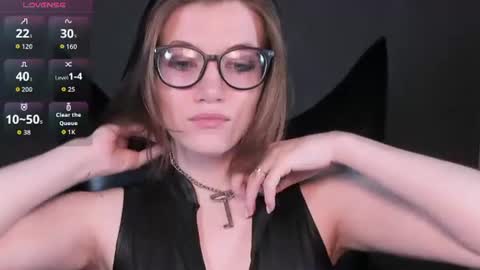 Snapshot of cathybarnes chatting on June 2026 07:06:01 AM cathybarnes online show from June 2026 07:06:01 AM