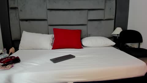 Snapshot of catleyasmith chatting on January 2026 12:21:02 PM Catleya online show from January 2026 12:21:02 PM