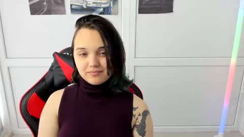 Snapshot of catrine_cute chatting on May 2026 06:44:01 AM Catrine online show from May 2026 06:44:01 AM