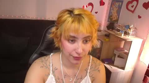 Snapshot of catsito chatting on June 2026 08:40:02 PM im MIA -Independent Model MY OF is catsito3 online show from June 2026 08:40:02 PM