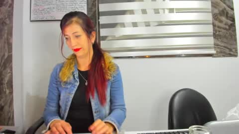 CATT EVANS online show from February 2025 02:19:02 AM