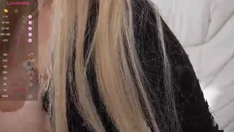 cattch_me online show from October 2025 09:10:01 AM