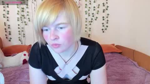 cattie_w_ online show from October 2025 03:03:02 AM