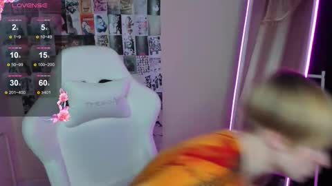 cattie_w_ online show from November 2025 01:38:01 AM