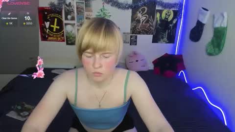 cattie_w_ online show from January 2026 01:21:02 AM