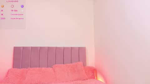 Valentina  online show from November 2025 02:17:01 PM