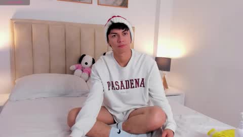 Cayden online show from October 2025 04:26:01 AM