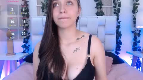Snapshot of cayetana_01 chatting on May 2026 07:54:02 PM cayetana online show from May 2026 07:54:02 PM