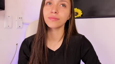 Snapshot of cayetana_01 chatting on May 2026 07:00:01 PM cayetana online show from May 2026 07:00:01 PM