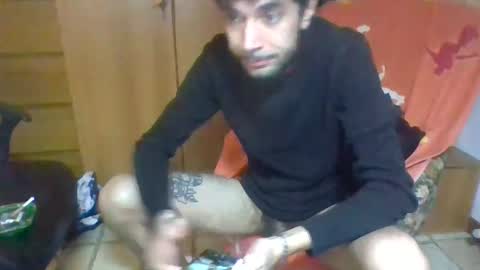 Snapshot of cazzone98italiano chatting on November 2025 11:26:01 PM cazzone98italiano online show from November 2025 11:26:01 PM