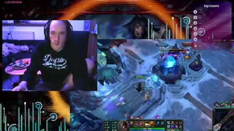 Snapshot of cblover88_ chatting on February 2025 10:04:02 PM Call me however u like online show from February 2025 10:04:02 PM