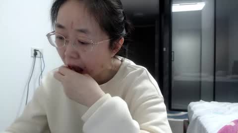 ANNYANNY online show from March 2025 04:35:02 PM