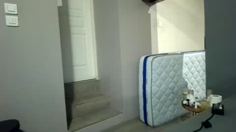 cclovefrench online show from March 2026 02:04:02 AM