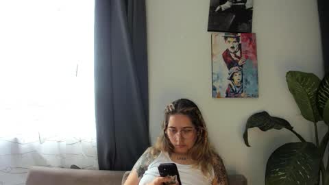 ccuteass online show from January 2025 06:26:01 PM