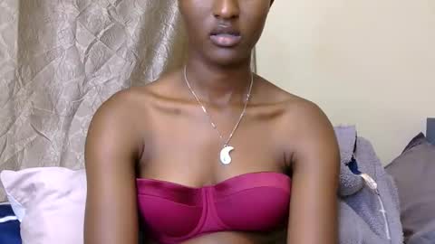 cee_queen online show from June 2026 03:09:02 AM
