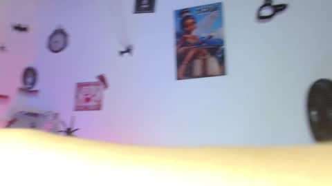 Snapshot of celesstte_0 chatting on October 2025 03:45:02 PM Celeste online show from October 2025 03:45:02 PM