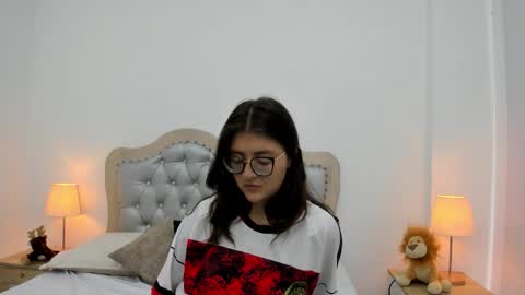 Celeste Calderon online show from January 2026 05:27:02 PM