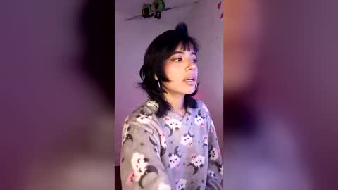 Snapshot of celeste_lumi chatting on July 2026 11:06:01 AM Celeste online show from July 2026 11:06:01 AM