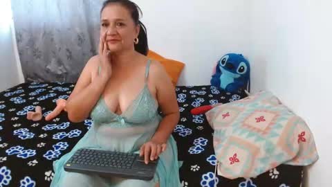 Celeste Ortega  online show from October 2025 07:32:01 PM