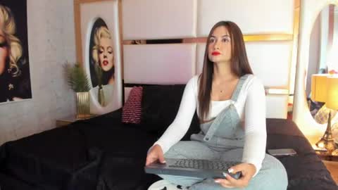 celeste_starsss online show from July 2026 09:31:02 PM