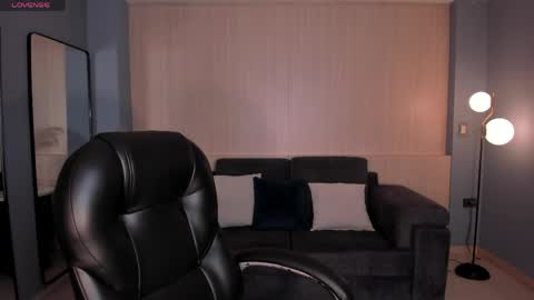 Snapshot of celestemoonx1 chatting on April 2026 02:51:02 AM Celeste Moon online show from April 2026 02:51:02 AM