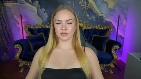 celestenoirr online show from October 2025 12:49:02 PM