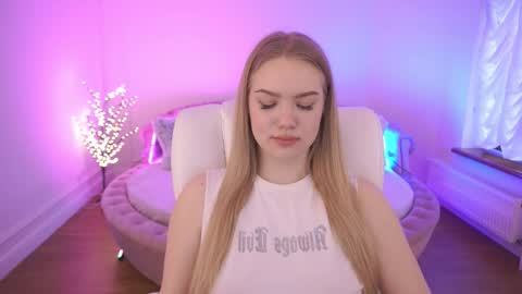 celestenoirr online show from February 2026 08:53:01 AM