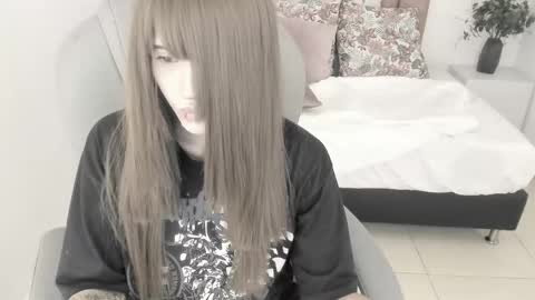 Snapshot of celestica_rose chatting on April 2026 11:42:02 PM Celestica online show from April 2026 11:42:02 PM