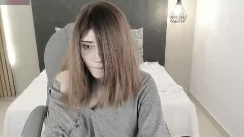 Snapshot of celestica_rose chatting on May 2026 04:19:01 AM Celestica online show from May 2026 04:19:01 AM