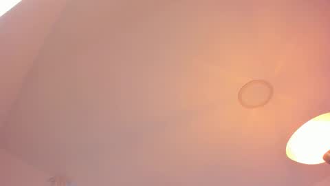 Ari online show from September 2025 08:22:01 PM