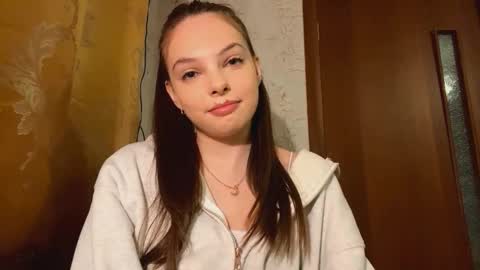 Snapshot of celindaraxter chatting on March 2026 04:09:01 PM Mia online show from March 2026 04:09:01 PM