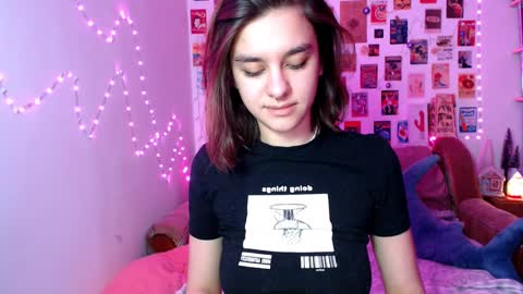 Snapshot of celine_dionn chatting on December 2024 05:43:01 PM Celine online show from December 2024 05:43:01 PM
