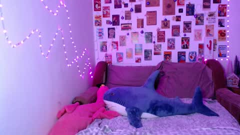 Snapshot of celine_dionn chatting on December 2024 02:17:02 PM Celine online show from December 2024 02:17:02 PM