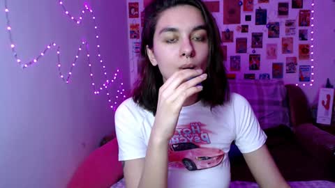 Snapshot of celine_dionn chatting on January 2025 04:16:01 PM Celine online show from January 2025 04:16:01 PM