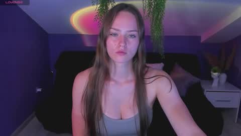 elin online show from September 2025 01:44:02 PM