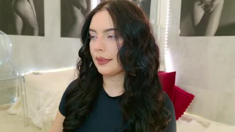 CELIA online show from April 2026 05:10:01 AM