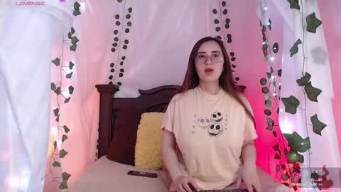 Hello guys my name is Sofi and Lizzie and  Vanessa online show from February 2025 02:26:01 AM