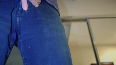 Centerfield online show from October 2025 03:40:01 PM