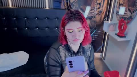 Cerecita  online show from February 2026 12:07:01 AM